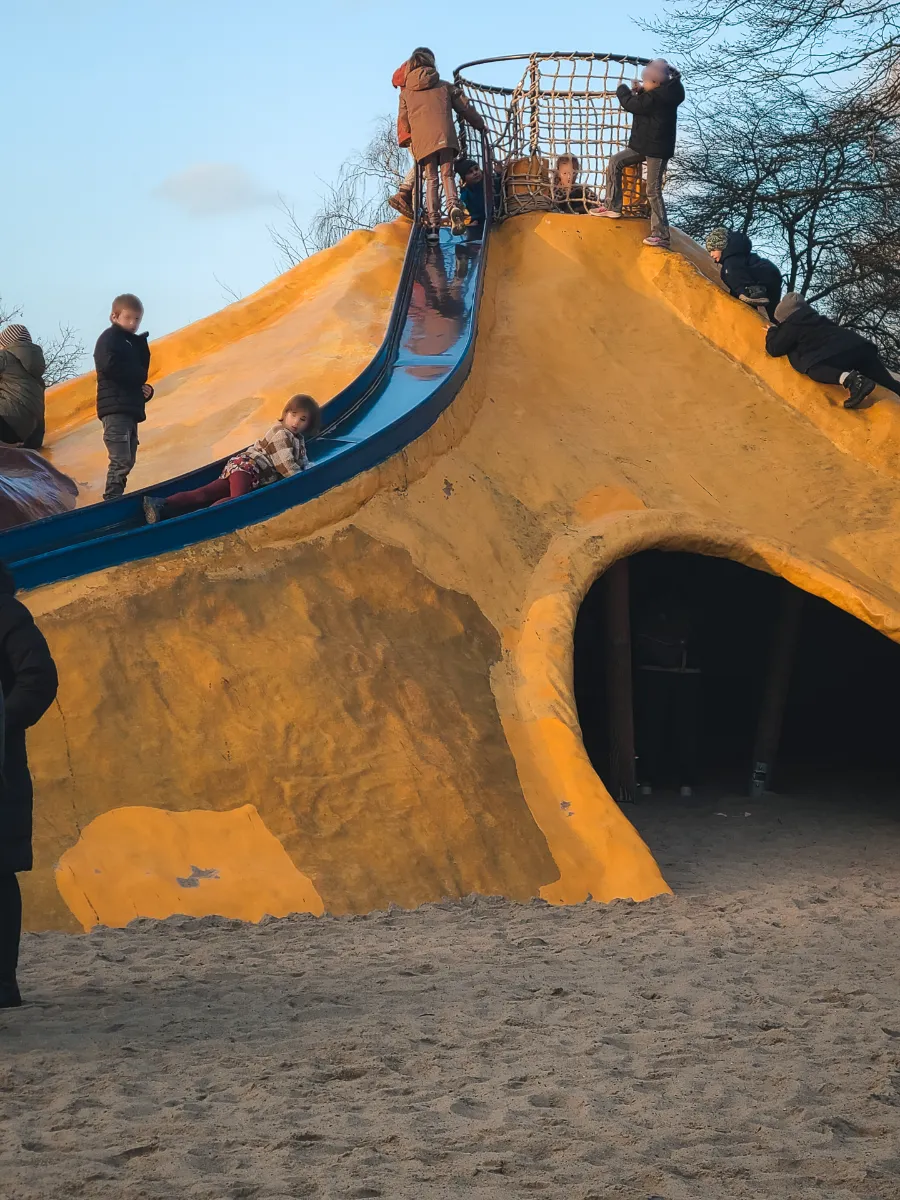 Bullerberge Spielplatz (Planten un Blomen) | Kinder in Hamburg